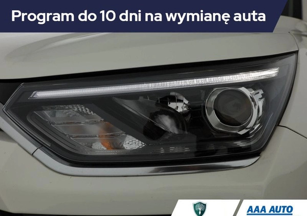 SsangYong Korando cena 102001 przebieg: 12619, rok produkcji 2022 z Baborów małe 254